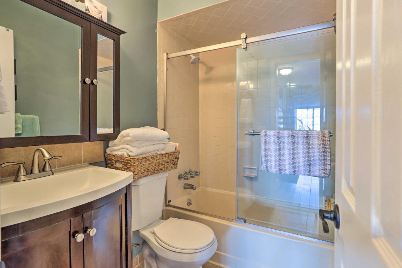 Mountain Creek Condo With Grill Walk To Lifts! Vernon Exterior photo